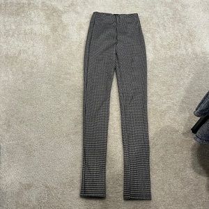 Zara pants, stretchy material. Can wear zipped or unzipped on the bottom.